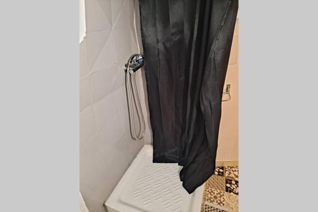 Apartament Studio A 10 Min A Pied Notre-Dame De La Garde Marsylia Zewnętrze zdjęcie
