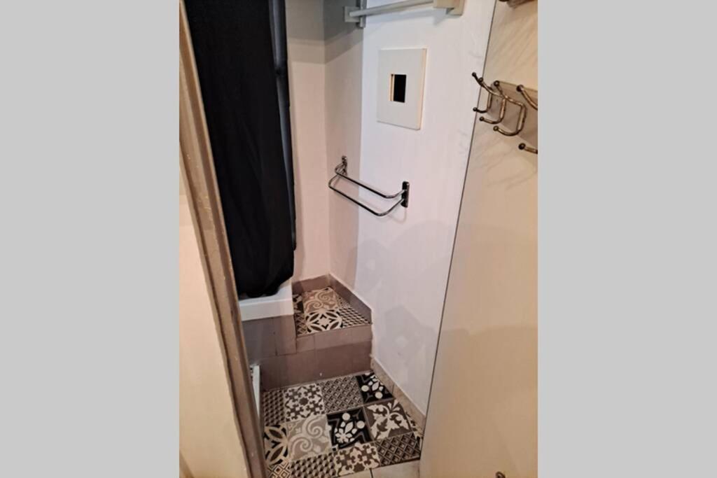 Apartament Studio A 10 Min A Pied Notre-Dame De La Garde Marsylia Zewnętrze zdjęcie